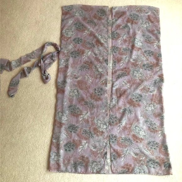 SALE 2 for $26 / 3 for $33 - Sheer Beach / Swim Wrap / Cover-Up, Lilac Floral - Picture 10 of 11